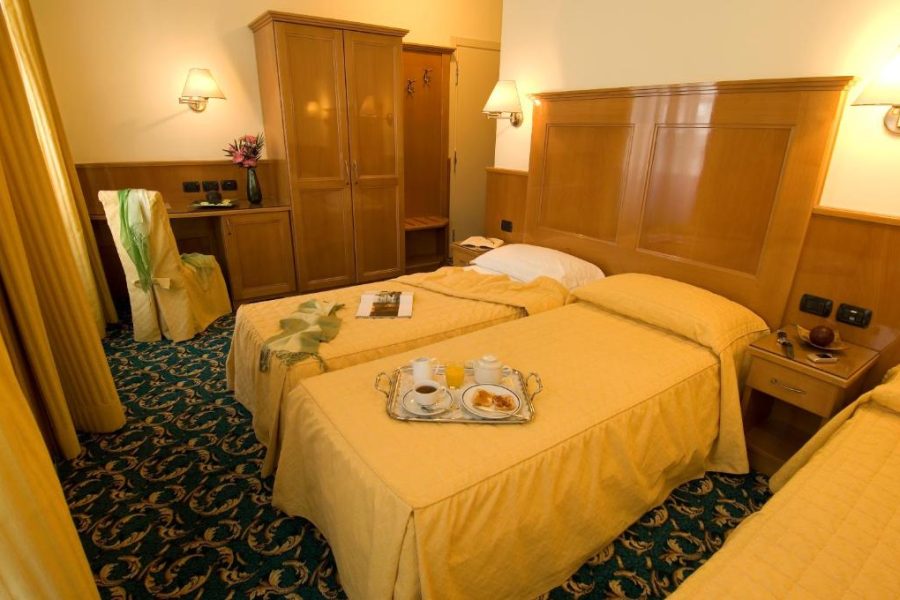 HOTEL CINQUE GIORNATE
