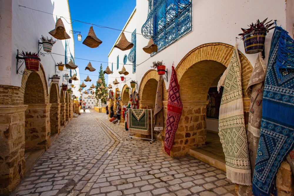 TUNISIE : HAMMEMET – Le chic méditerranéen