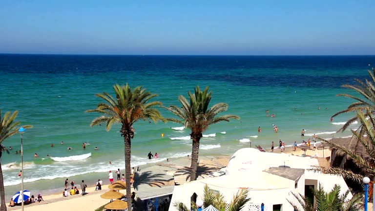 TUNISIE : SOUSSE – La perle animée du Sahel