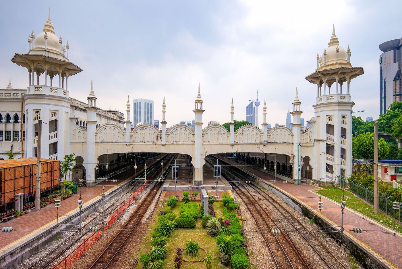 MALAISE : KUALA LUMPUR – Capitale futuriste multiculturelle
