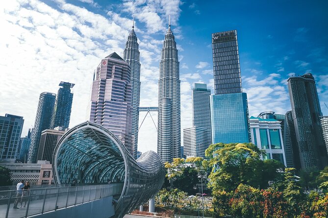 MALAISE : KUALA LUMPUR – Capitale futuriste multiculturelle