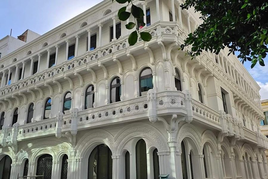 Hôtel La Maison Dorée