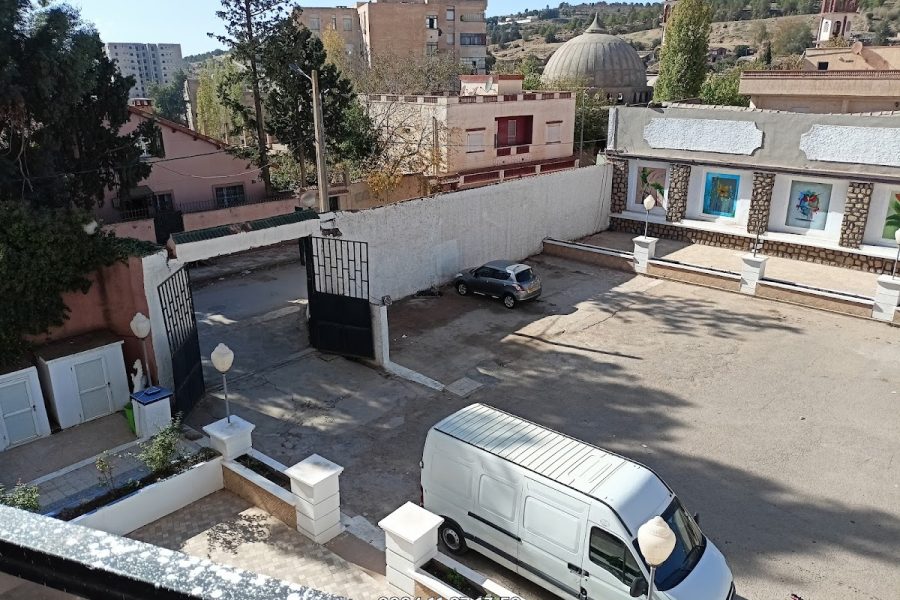 Les Abassides Tiaret